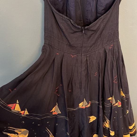 Nautical Linen Dress Size 2 - Picture 4 of 7